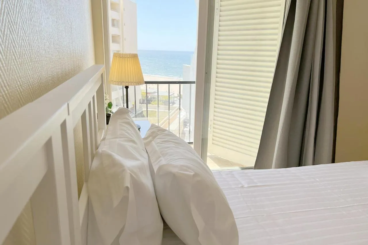 Apartment On Praia Da Rocha With Wifi And Garage By Amcf Portimao