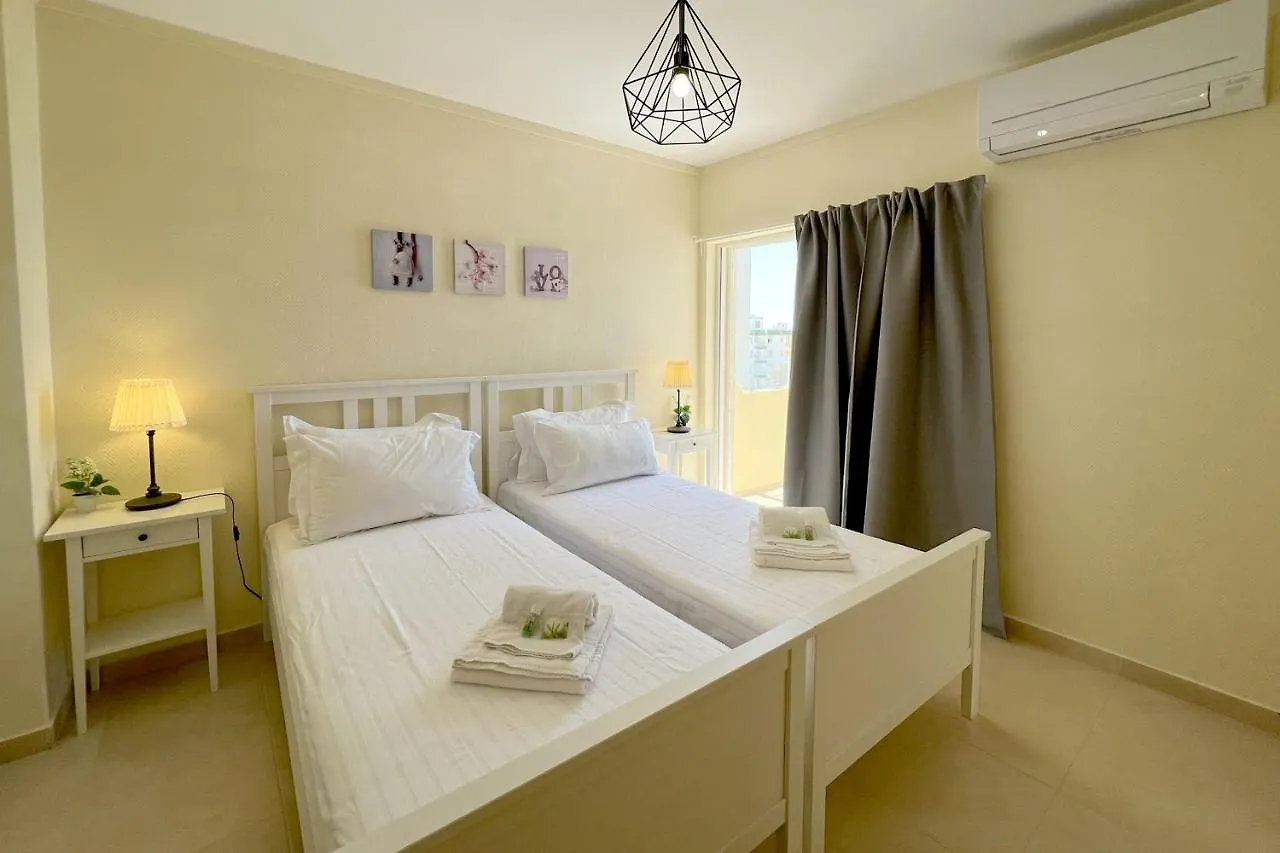 Apartment On Praia Da Rocha With Wifi And Garage By Amcf Portimao
